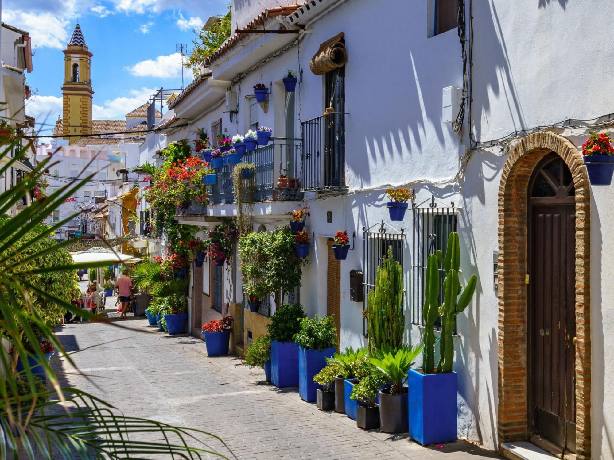 Apartment Plaza De Las Flores By Interhome エステポナ エクステリア 写真